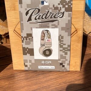 BiGR MLB San Diego Padres Camo Headphones